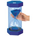 Giga Sanduhr mit farbigem Sand.